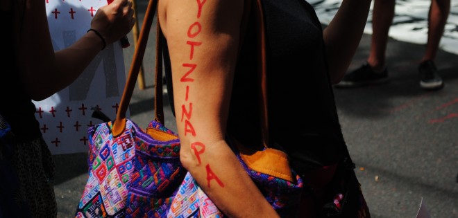 Des noms effacés : l&rsquo;État algérien écrase les familles des disparus depuis 1998